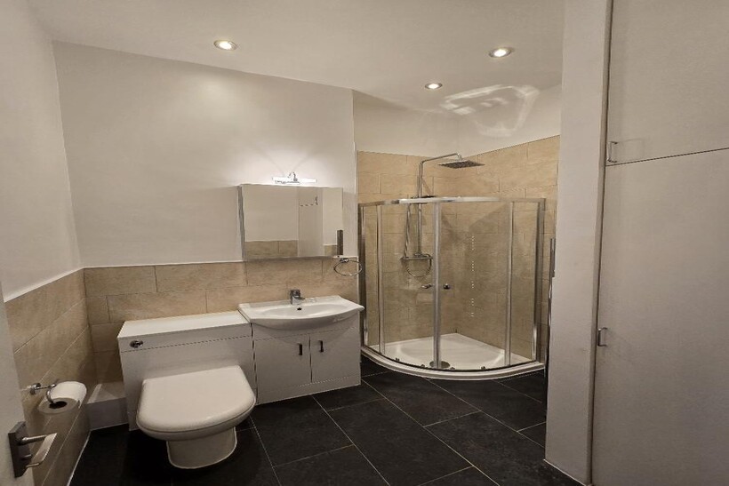 London Road, London SE1 1 bed flat to rent - £2,000 pcm (£462 pw)