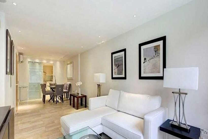 London W8 1 bed apartment to rent - £3,900 pcm (£900 pw)