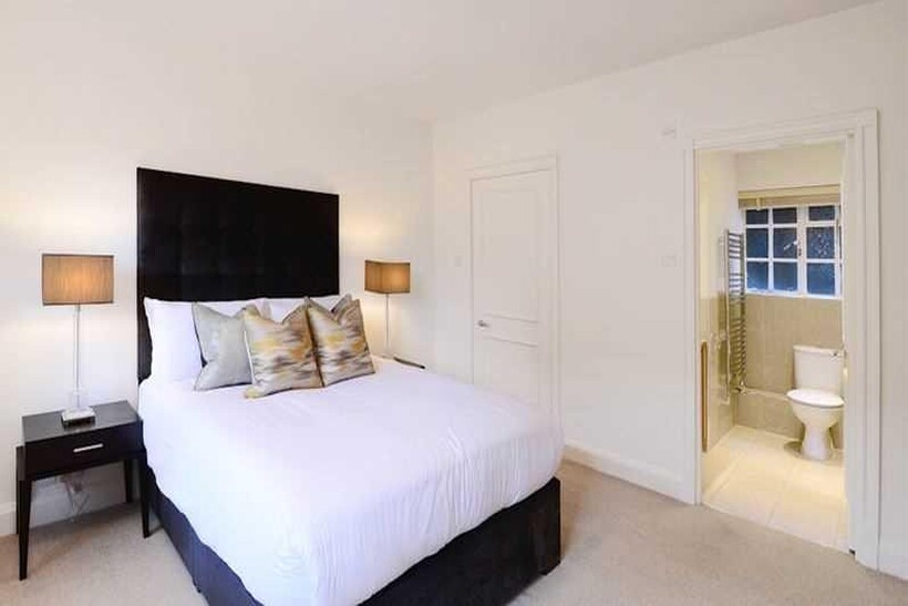 London SW3 2 bed apartment to rent - £4,160 pcm (£960 pw)