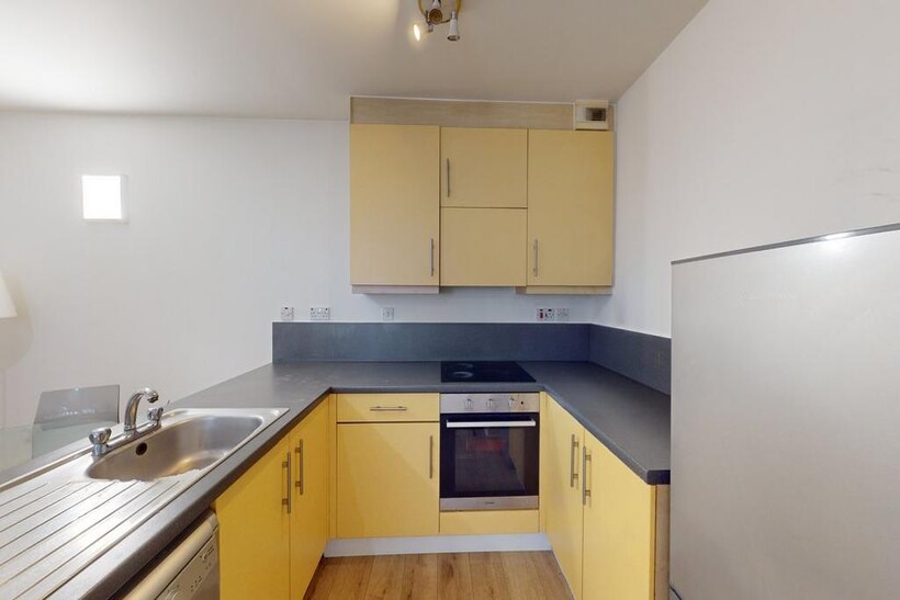 Greenroof Way, Greenwich, LONDON, SE10 2 bed apartment to rent - £1,950 pcm (£450 pw)