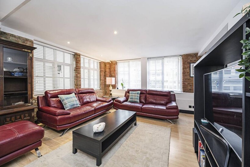 Fairclough Street, Aldgate, London, E1 1 bed flat to rent - £3,500 pcm (£808 pw)