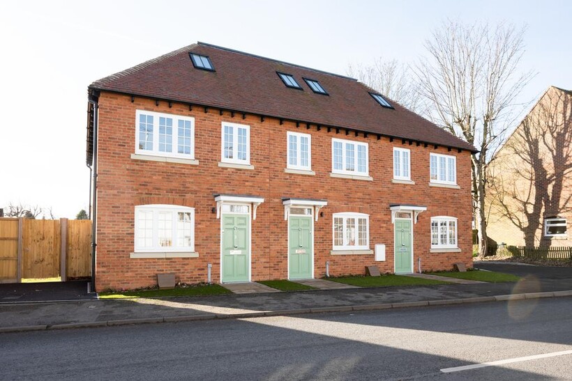 High Street, Littlebourne CT3 4 bed house to rent - £1,595 pcm (£368 pw)