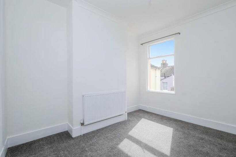 Coleridge Street, Hove BN3 1 bed flat to rent - £1,175 pcm (£271 pw)