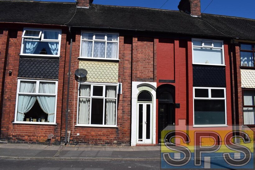 Cotesheath Street, Stoke-on-Trent ST1 2 bed terraced house to rent - £595 pcm (£137 pw)