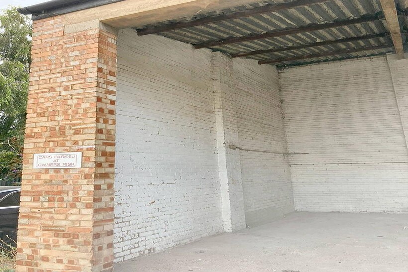 Long Street, Wigston LE18 Property to rent - £800 pcm (£185 pw)