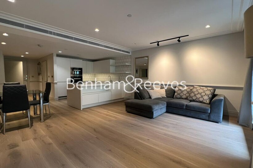 Queens Wharf, Hammersmith W6 1 bed apartment to rent - £2,850 pcm (£658 pw)