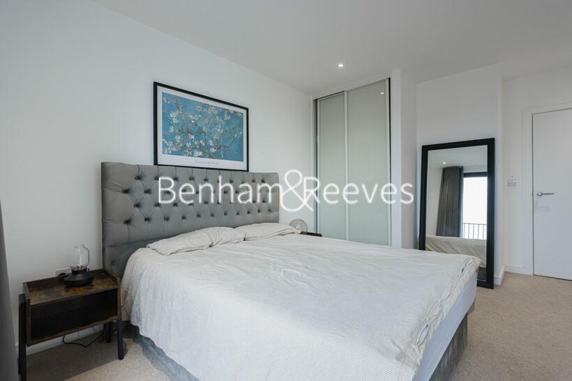 Woolwich High Street, Callis Yard SE18 1 bed apartment to rent - £1,850 pcm (£427 pw)