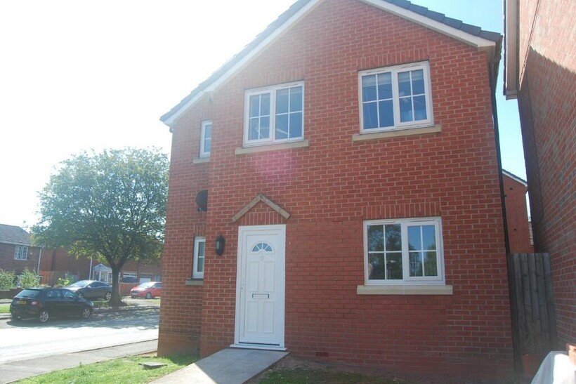 Rock Hill, Bromsgrove B61 1 bed apartment to rent - £695 pcm (£160 pw)