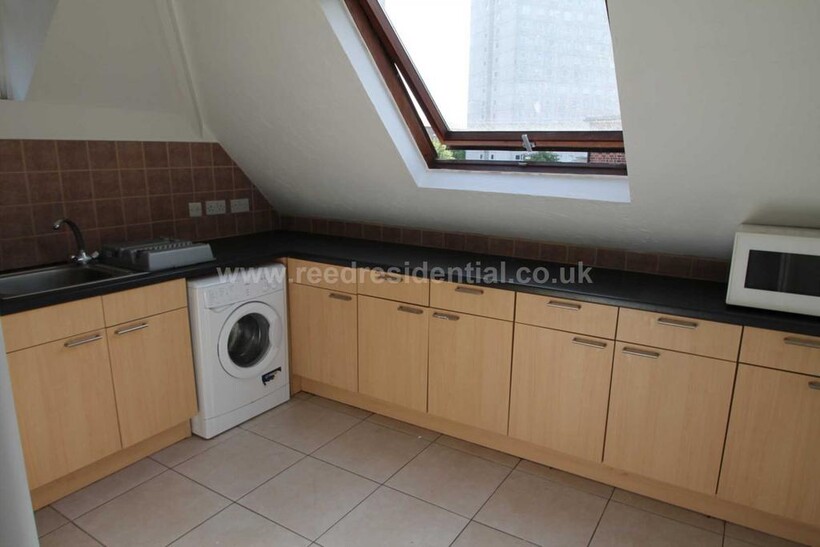 Derby Road, Nottingham 6 bed house share to rent - £2,340 pcm (£540 pw)