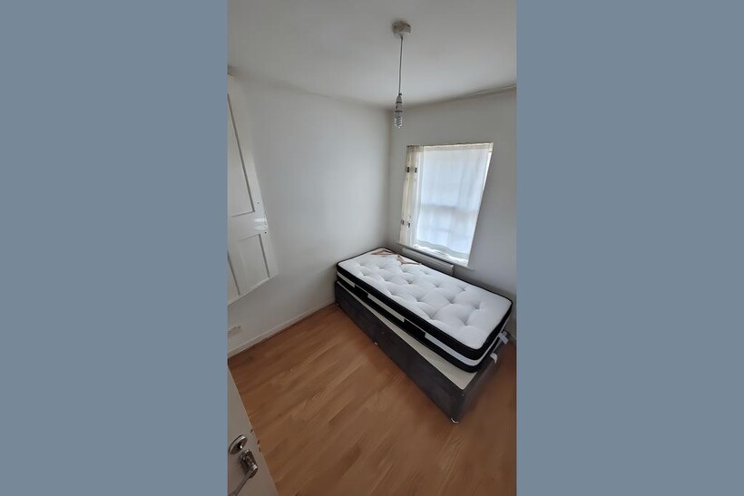 London N17 3 bed maisonette to rent - £2,200 pcm (£508 pw)