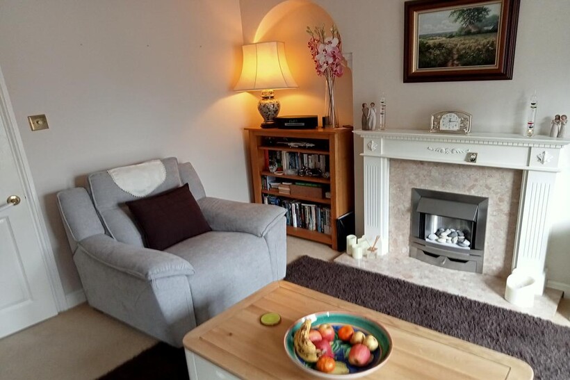 Station Road, Hatch Beauchamp TA3 2 bed terraced house to rent - £950 pcm (£219 pw)