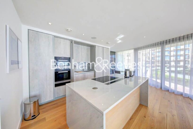 Parr's Way, Hammersmith W6 2 bed apartment to rent - £5,200 pcm (£1,200 pw)