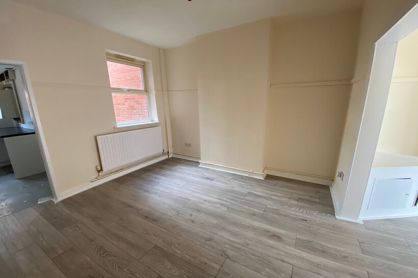 Knowsley Street, Liverpool L4 2 bed terraced house to rent - £695 pcm (£160 pw)