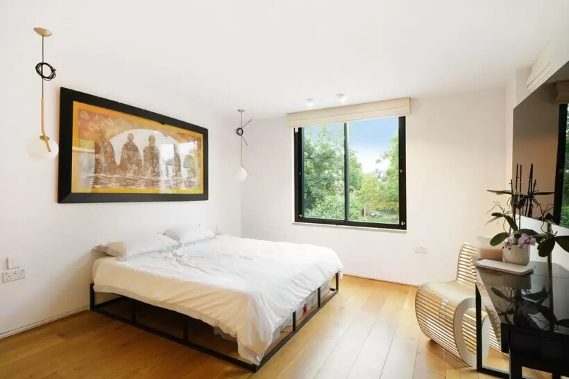 Brondesbury Park, London NW2 5 bed detached house to rent - £13,000 pcm (£3,000 pw)