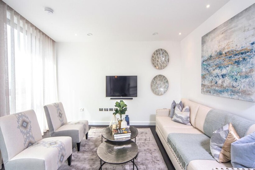 The residence, 6-8 Charles Clowes... 2 bed apartment to rent - £4,680 pcm (£1,080 pw)