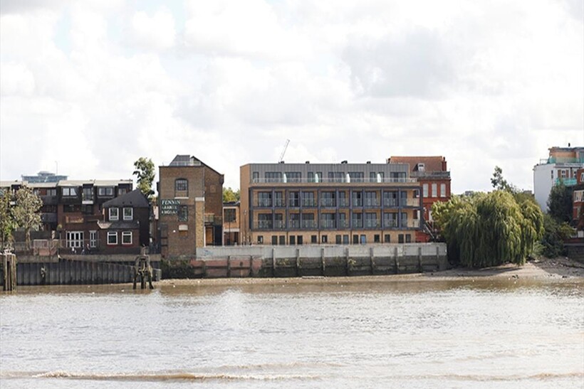Rainville Road, London W6 3 bed apartment to rent - £8,425 pcm (£1,944 pw)
