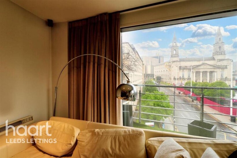 portlands place 2 bed flat to rent - £1,250 pcm (£288 pw)