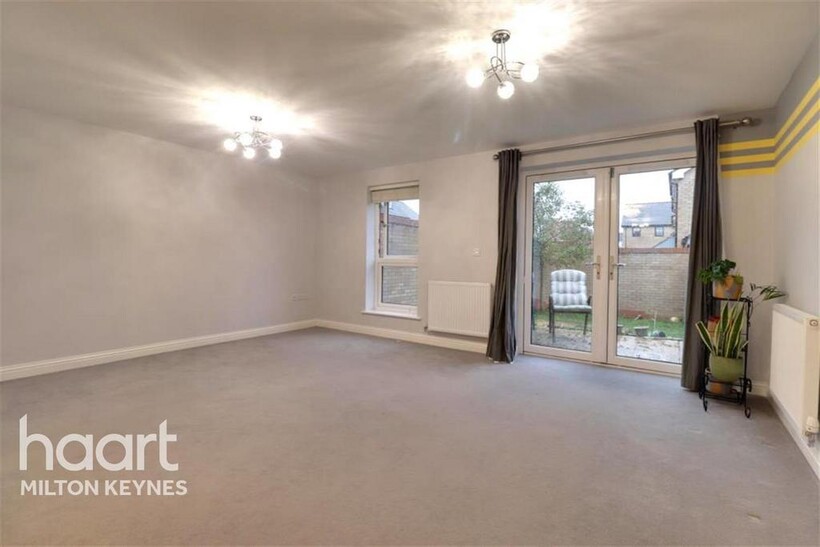 Angus Way, Whitehouse Park 4 bed detached house to rent - £1,995 pcm (£460 pw)