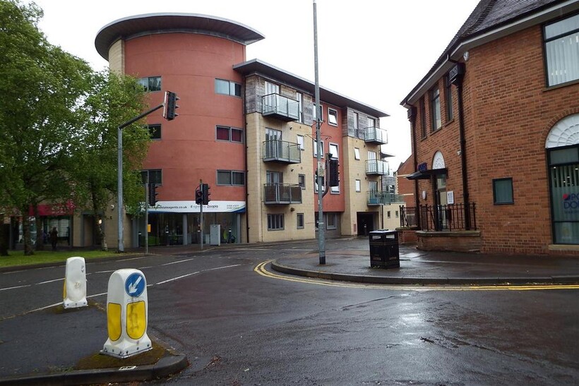 Clarence Street, Yeovil BA20 1 bed flat to rent - £700 pcm (£162 pw)