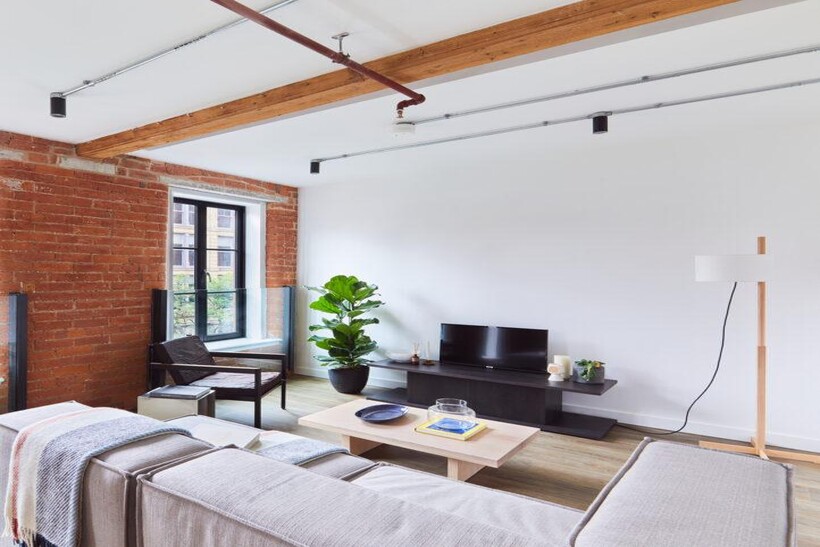 at Kampus, Aytoun St, Manchester M1 2 bed apartment to rent - £1,880 pcm (£434 pw)