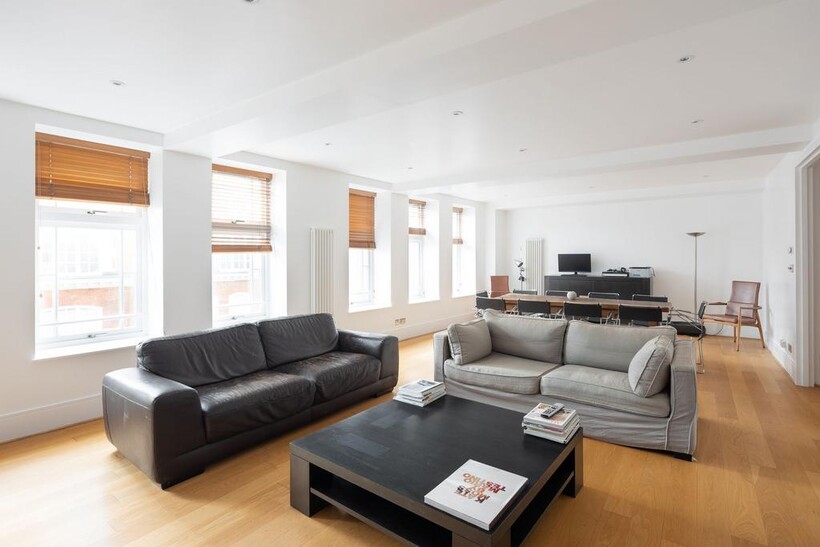 Drury Lane, London WC2B 2 bed flat to rent - £5,000 pcm (£1,154 pw)