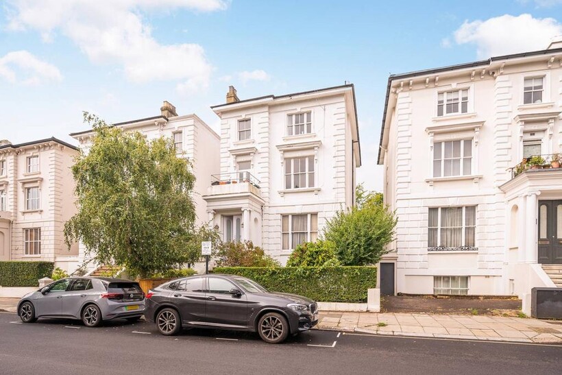Buckland Crescent, Belsize Park... 2 bed flat to rent - £6,500 pcm (£1,500 pw)