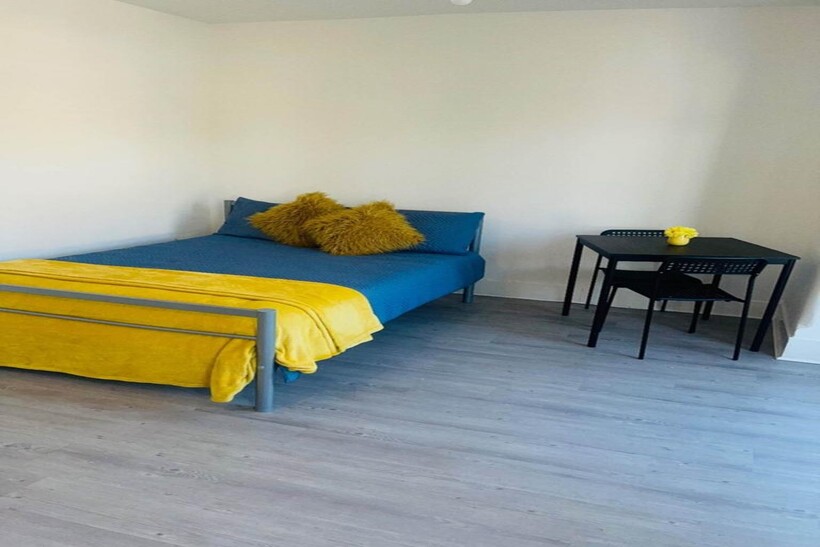 Rectory Road, Southall 1 bed in a house share to rent - £950 pcm (£219 pw)