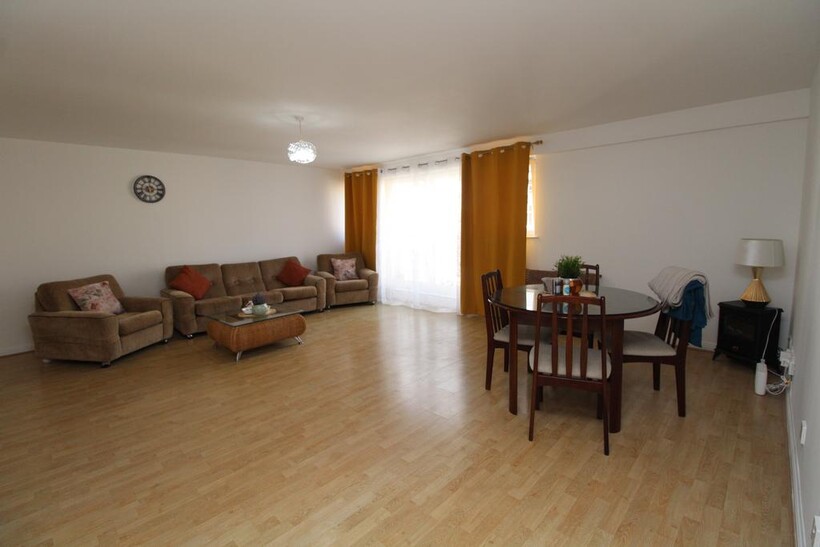 Wallace Street, Glasgow G5 3 bed flat to rent - £1,450 pcm (£335 pw)