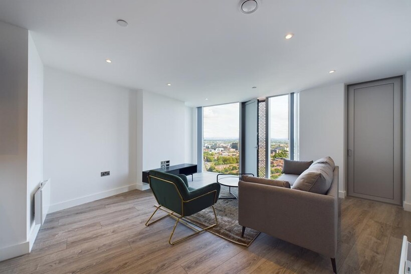 at Manchester, Three60, 11... 2 bed apartment to rent - £1,900 pcm (£438 pw)