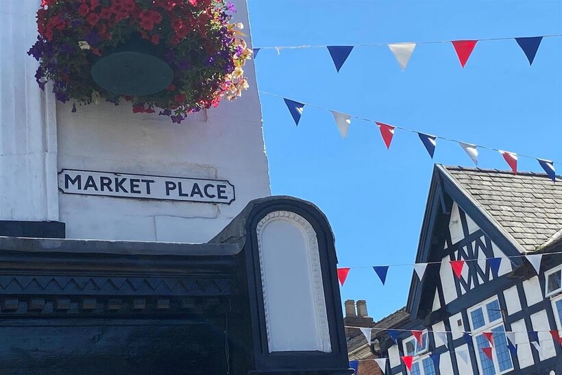 Market Place, Ashbourne DE6 Property to rent - £300 pcm (£69 pw)