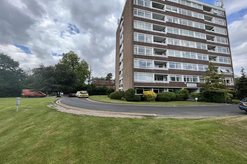 Handsworth Wood Road, Handsworth B20 2 bed flat to rent - £1,150 pcm (£265 pw)