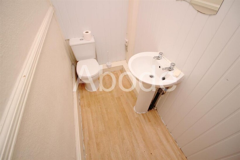 Hyde Park Terrace, Hyde Park, Leeds 8 bed house to rent - £4,645 pcm (£1,072 pw)