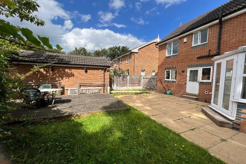 Walkers Mount, Leeds LS6 4 bed detached house to rent - £1,700 pcm (£392 pw)