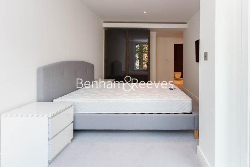 Beadon Road, Hammersmith W6 2 bed apartment to rent - £3,683 pcm (£850 pw)