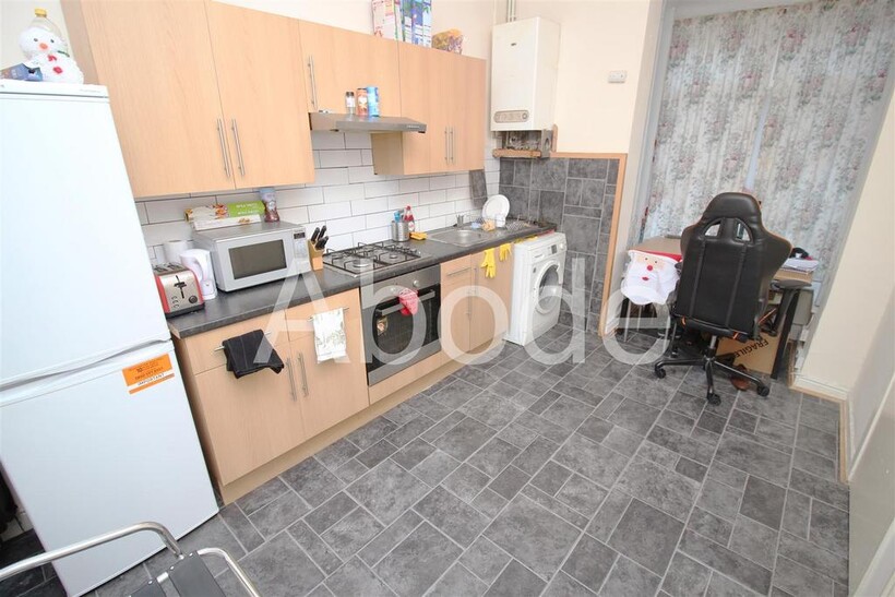 Brudenell Street, Hyde Park, Leeds 3 bed house to rent - £1,846 pcm (£426 pw)