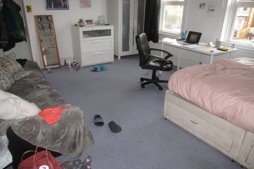 Addington Road, Reading RG1 5 bed terraced house to rent - £2,300 pcm (£531 pw)