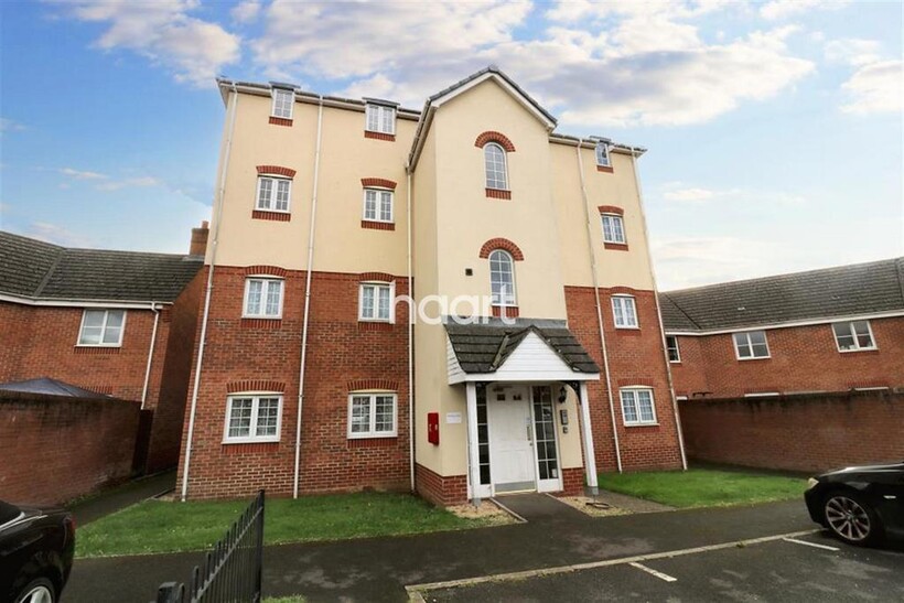 Discovery House, Swindon 2 bed flat to rent - £925 pcm (£213 pw)
