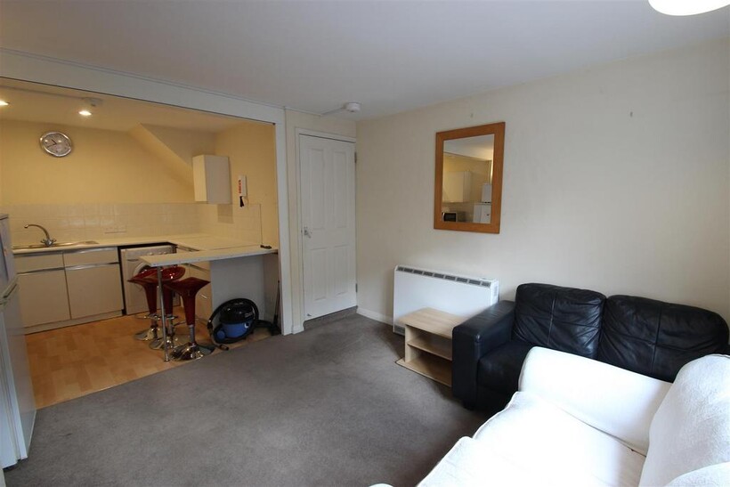 Wilson Place, Cave Street 3 bed house to rent - £2,300 pcm (£531 pw)