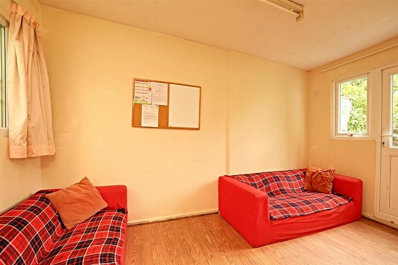Princes Street 5 bed house to rent - £3,683 pcm (£850 pw)