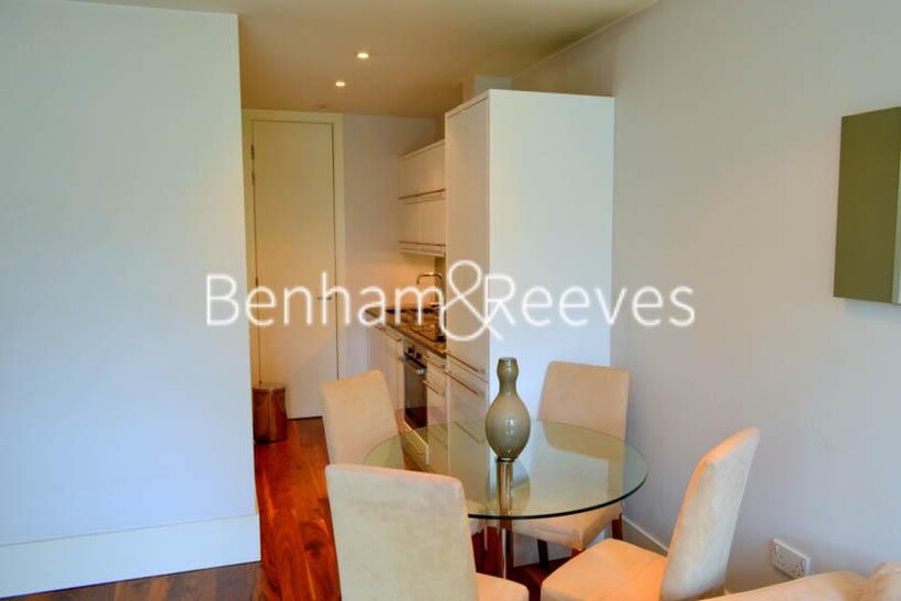 Theobalds Road, Bloomsbury WC1X 1 bed apartment to rent - £2,500 pcm (£577 pw)