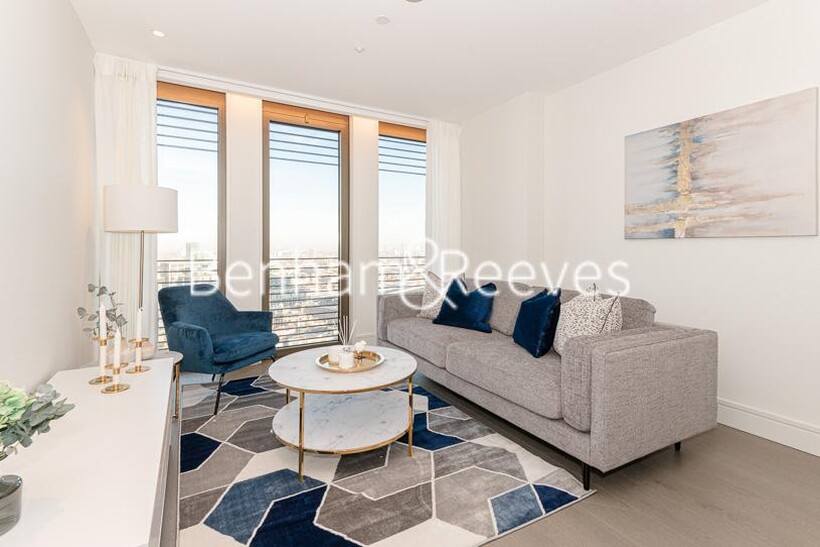 Houndsditch,  City EC3A 1 bed apartment to rent - £4,767 pcm (£1,100 pw)