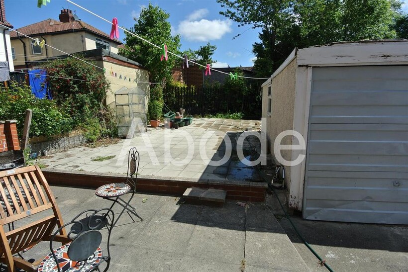Mayville Road, Hyde Park, Leeds 3 bed house to rent - £1,820 pcm (£420 pw)