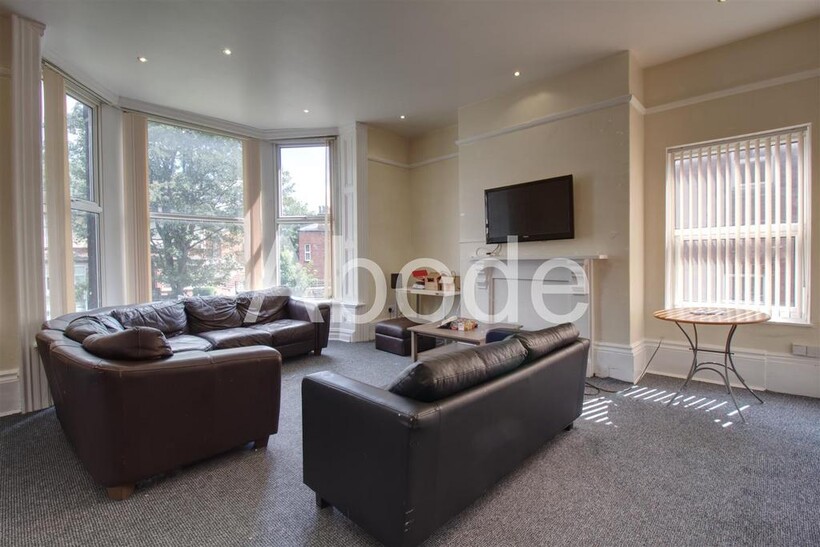 Cardigan Road, Headingley, Leeds 8 bed house to rent - £4,507 pcm (£1,040 pw)