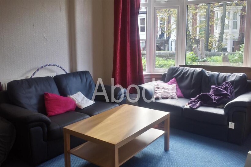 St Michaels Villas, Headingley, Leeds 7 bed house to rent - £3,566 pcm (£823 pw)