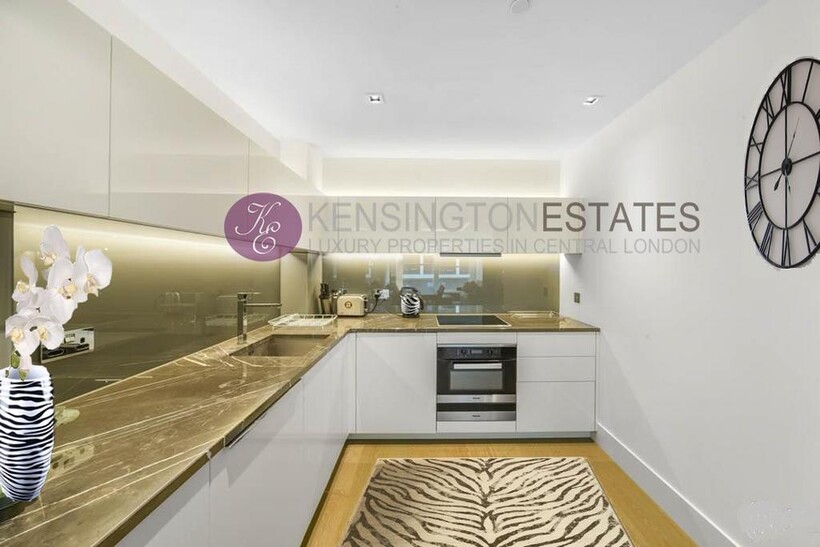 Kensington High Street, London W14 1 bed apartment to rent - £3,142 pcm (£725 pw)