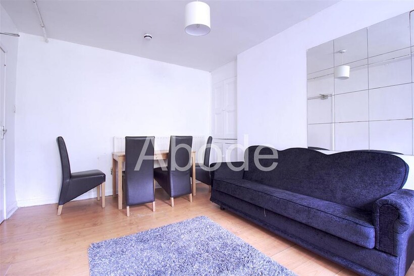 Chestnut Avenue, Hyde Park, Leeds 6 bed house to rent - £3,120 pcm (£720 pw)