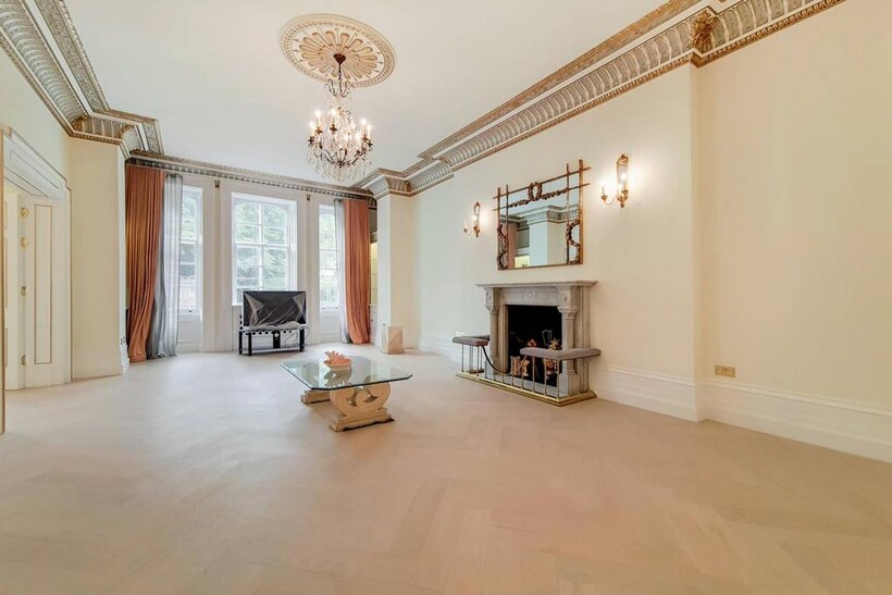 Albert Hall Mansions, Knightsbridge... 3 bed flat to rent - £17,333 pcm (£4,000 pw)