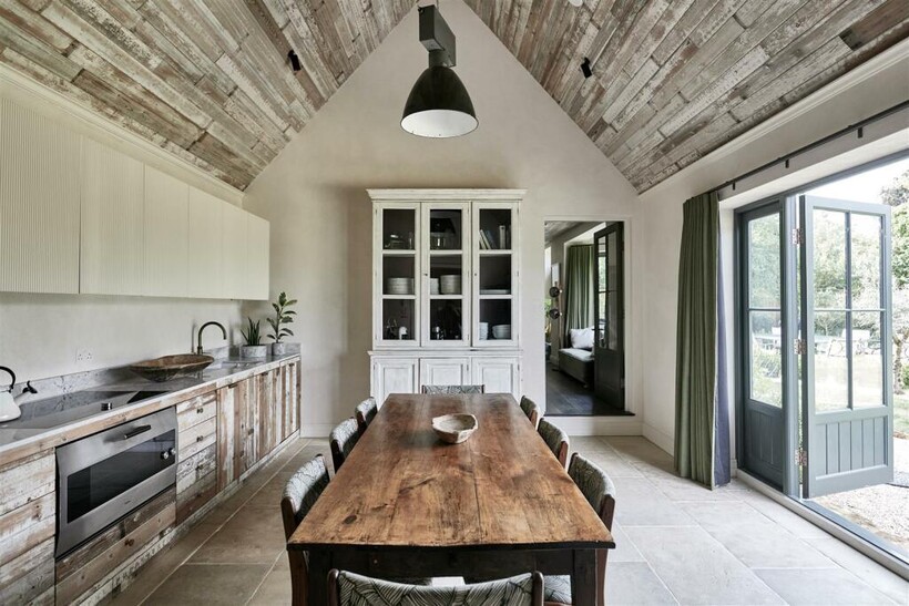 East End, Swerford OX7 4 bed cottage to rent - £12,500 pcm (£2,885 pw)