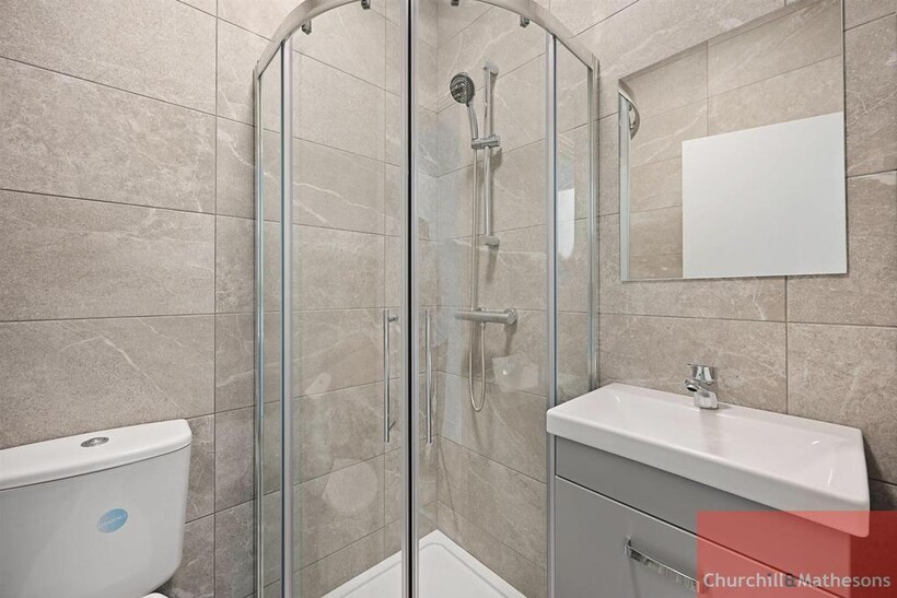 High Street, London, NW10 4LS 3 bed flat to rent - £4,000 pcm (£923 pw)