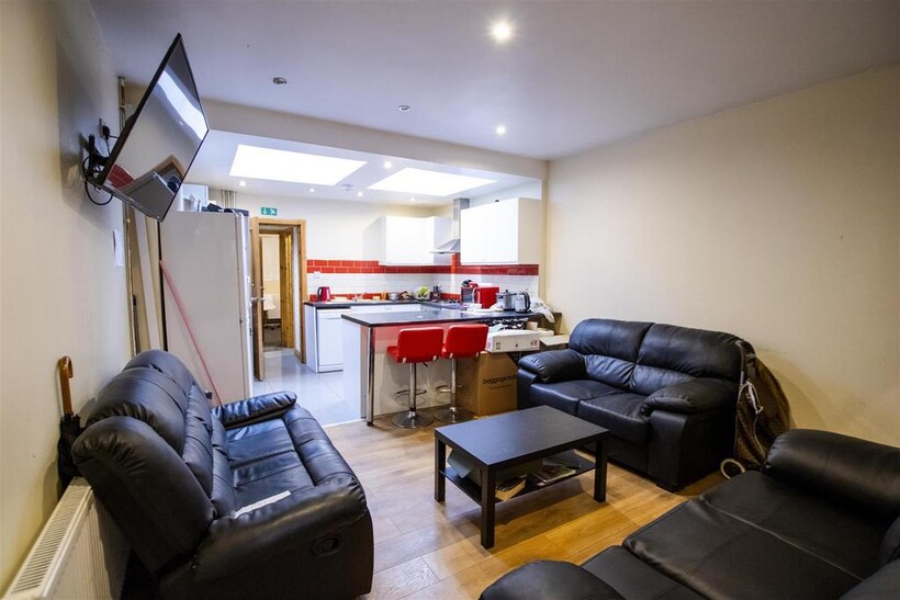 Open Plan Kitchen/ Living Area